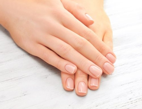 Modificări ale unghiilor: ce pot semnala despre sănătatea ta?